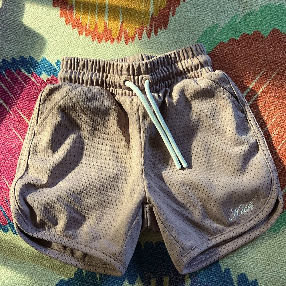 Kith light mauve shorts. Size 3 toddler.